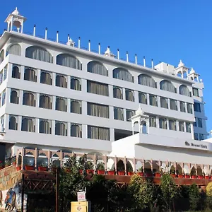 Hotel Regenta Mewargarh, Near Biological Park