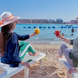 Holiday park مجمع لاقون السكني - للعائلات فقط